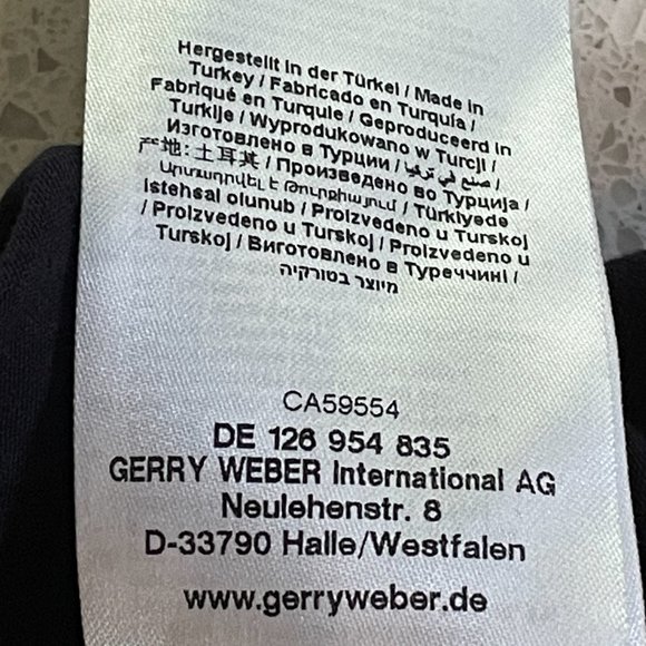 Gerry Weber Woman's Vneck jersey top with metal detail - Size 8 - Picture 12 of 13